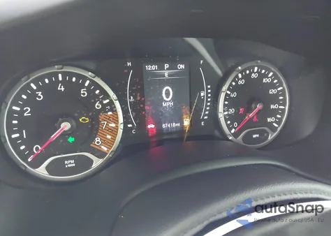 2020 Jeep Renegade Upland 4X4 from USA, damaged, VIN ZACNJBABXLPL53923